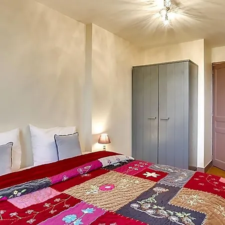 Hotel Le Seigneur De Bons